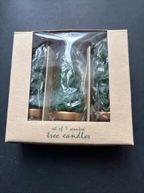 NIB Vintage Tag Holiday Collection Set of 3 Scented Tree Candles
